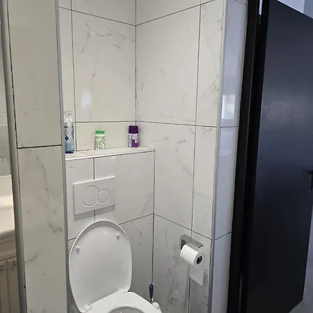 1-bedroom With Pool Access Hébergement de vacances Cannes